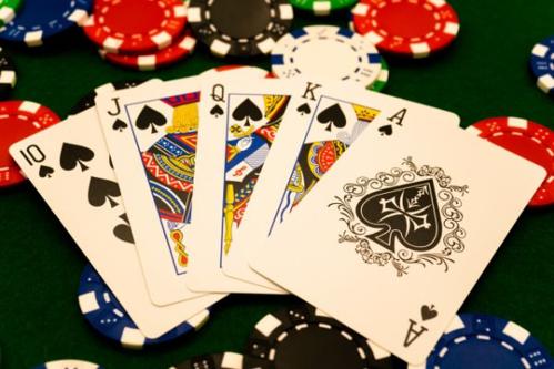 ポーカー違法に関する法律とその影響